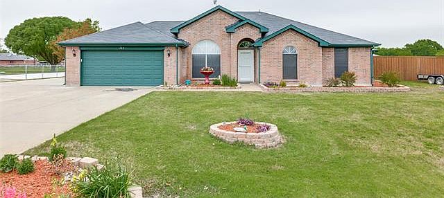 1st image of 123 Cottonwood Dr