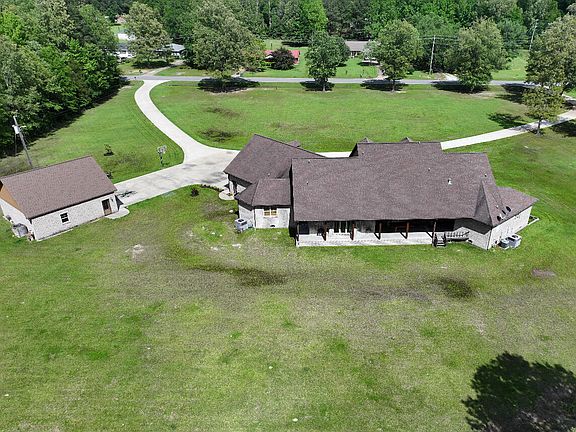 4th image of 1566 County Road 86