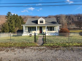 208 Belt St, Powhatan Point, OH 43942