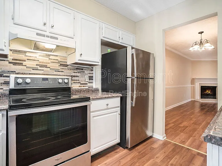 5467 Park Pl S — Photo 11