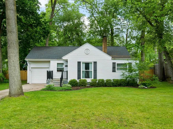 3409 Oakcrest Dr, South Bend, IN 46615