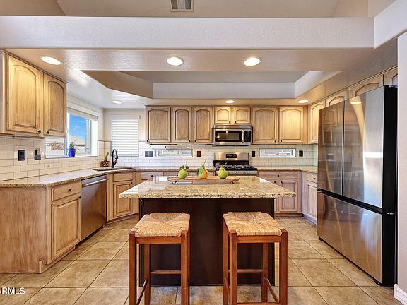 3rd image of 15648 W VENTURA Street