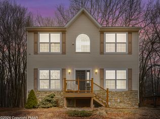 311 N Shore Dr, Albrightsville, PA 18210
