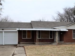 7055 Glen Hills Rd, Richland Hills, TX 76118