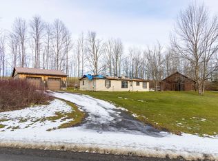 209 Tiffany Rd, Whitney Point, NY 13862