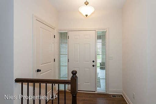 2nd image of 922 W Threewood Ct