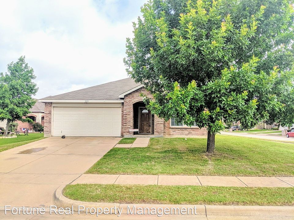 1st image of 1424 Amber Ct