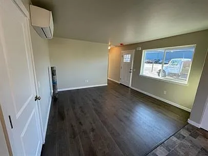 1841 Hubbard Ln #3 — Photo 6