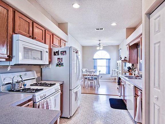 2nd image of 6307 Silver Lakes Dr E
