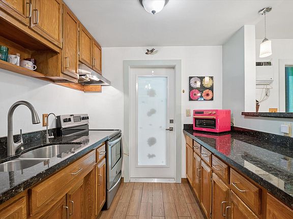 4th image of 2501 N Ocean Blvd APT 8