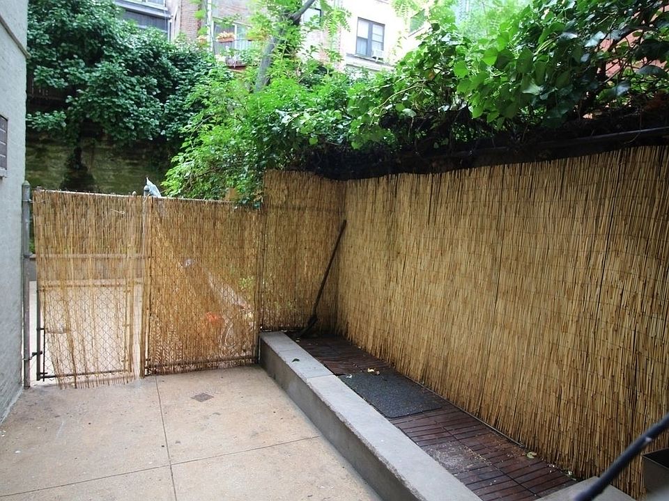 1st image of 320 W 108th St APT 1C
