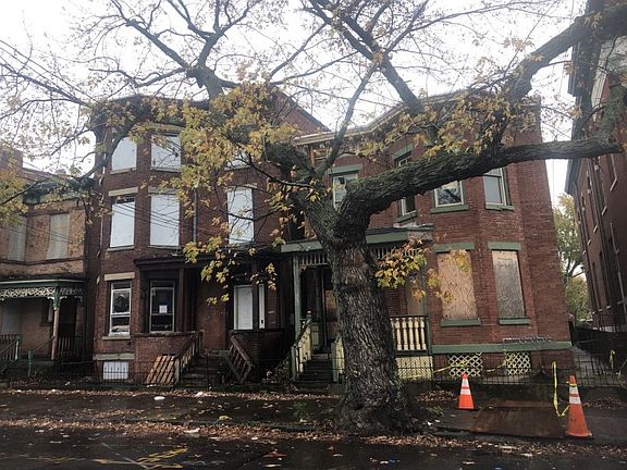 2nd image of 19 William St
