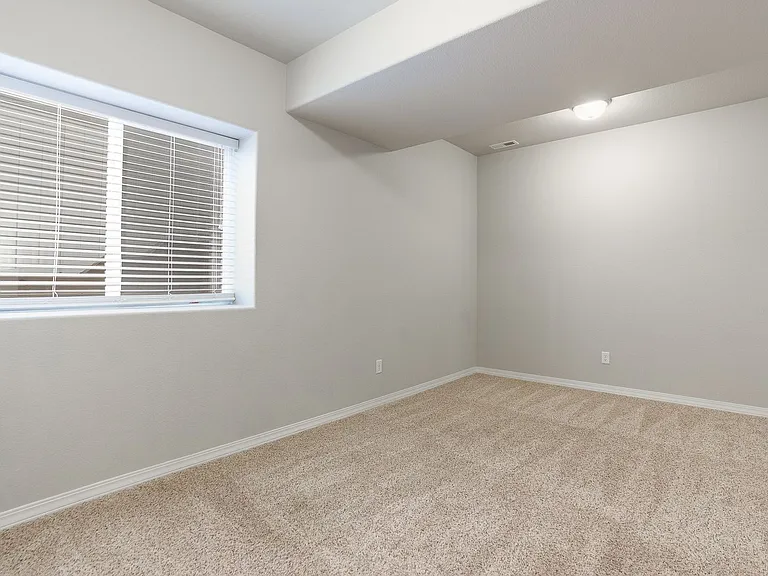 8141 Misty Moon Dr — Photo 21