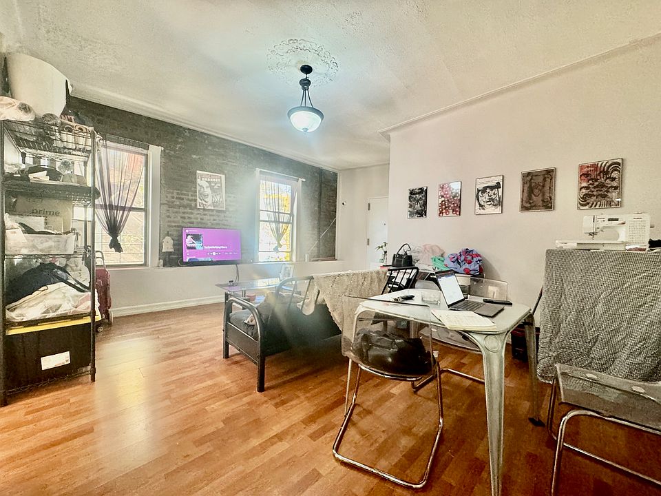 2nd image of 505 E 22nd St APT 3B