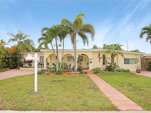 1270 W 62nd St, Hialeah, FL 33012