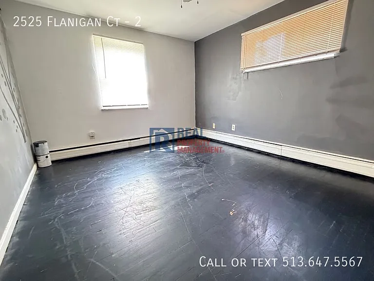2525 Flanigan Ct #2 — Photo 8