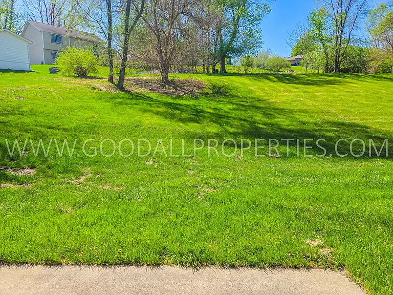 409 S Hazel St — Photo 21