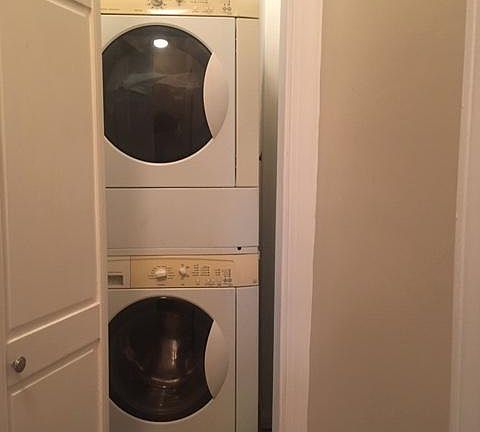 4th image of 7231 N Damen Ave APT 1