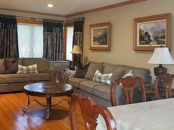 4th image of 38 Arden Blvd
