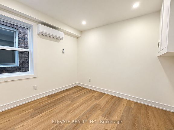 4th image of 76 Burnaby Blvd #4