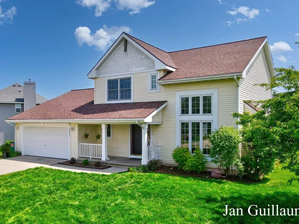 6650 Crystal Downes Dr SE, Caledonia, MI 49316