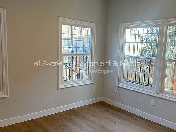 3rd image of 1607 W 49th St #1609