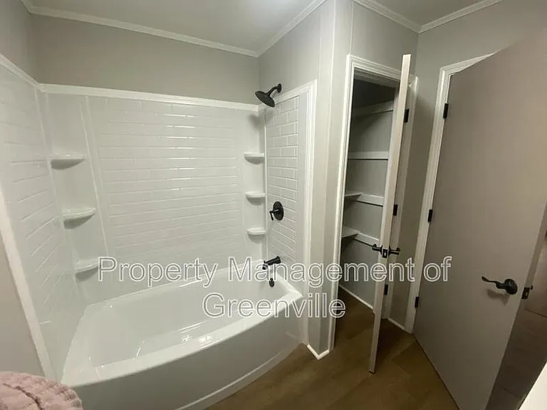 549 State Highway 30 82 S — Photo 13