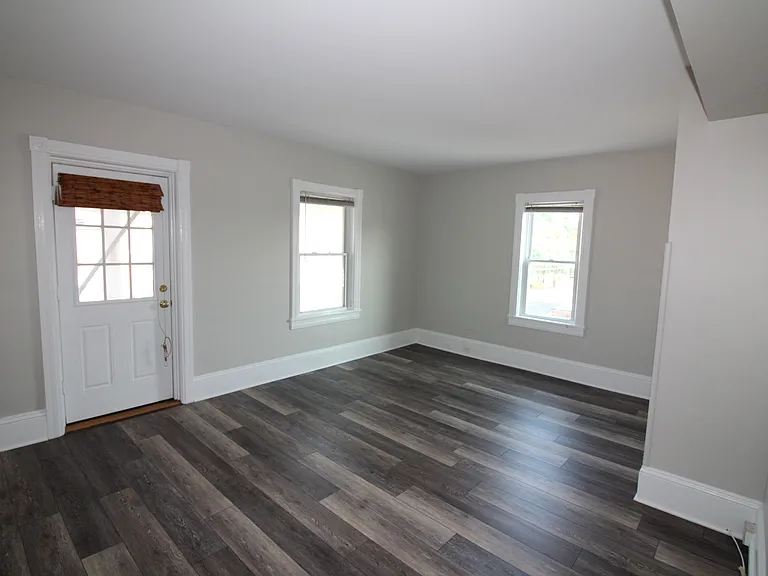 16 Main St #2N — Photo 8