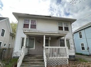 521 N Chestnut St, Lansing, MI 48933