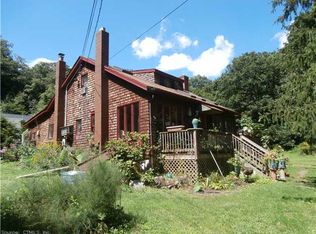 106 Horseshoe Dr, Southbury, CT 06488