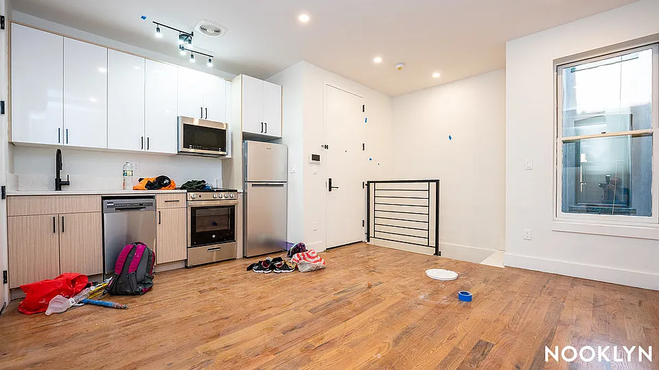 Building Photo - 1710 Madison St #1Z