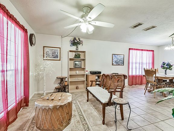 5th image of 7015 Grant Dr
