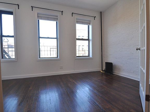 4th image of 851 Franklin Ave APT 3B