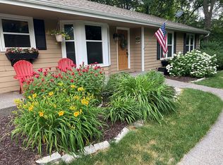 16925 28th Ave N, Plymouth, MN 55447