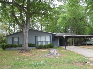 327 Hunter St, McComb, MS 39648