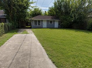 4606 Schroeder St, Houston, TX 77011