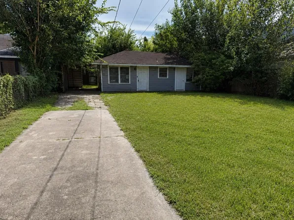 4606 Schroeder St, Houston, TX 77011