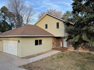 3531 E Arbor Ln, Kearney, NE 68845