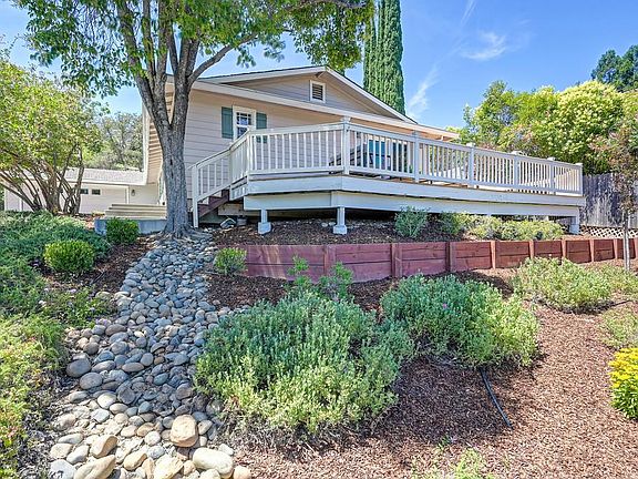 4th image of 3004 Merriam Ct