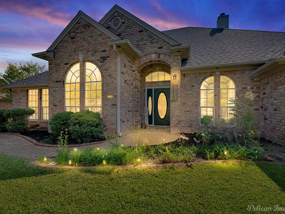 1st image of 5526 Lake Side Dr