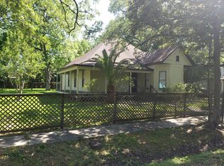 1215 Threadneedle St, Beaumont, TX 77705