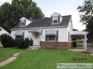 318 S Riebeling St, Columbia, IL 62236