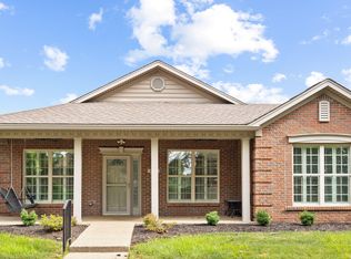 4108 Carrington Greene Dr, Louisville, KY 40299