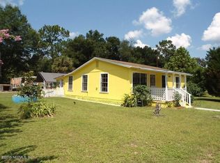 203 Florida Trl, Interlachen, FL 32148