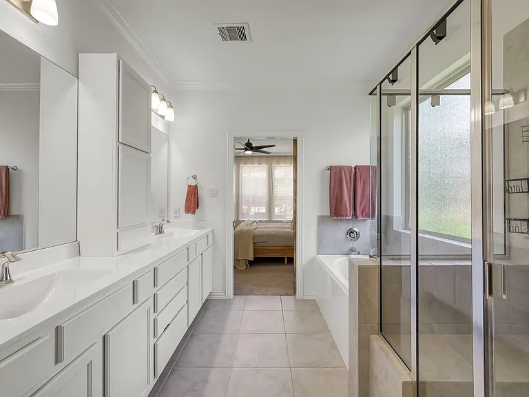 508 Loft Ct — Photo 27