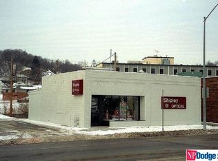 516 E Broadway, Council Bluffs, IA 51503