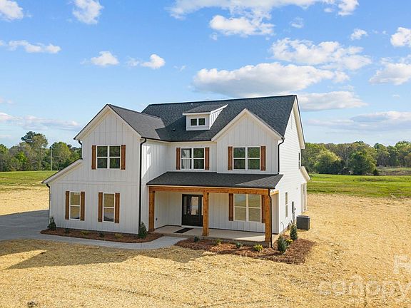 4th image of 2435 Wolf Pond Rd #2