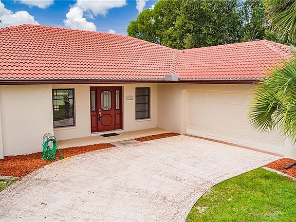 5th image of 12395 SW Kingsway Cir