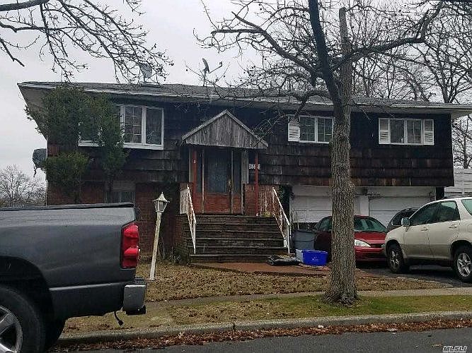 1st image of 1227 Curtis Pl