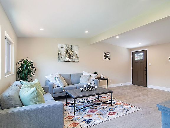 5th image of 4541 Paola Way